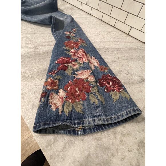 Free People Driftwood Jumpsuit Womens Medium NWT Embroidered Denim Wash Flared - Picture 10 of 10